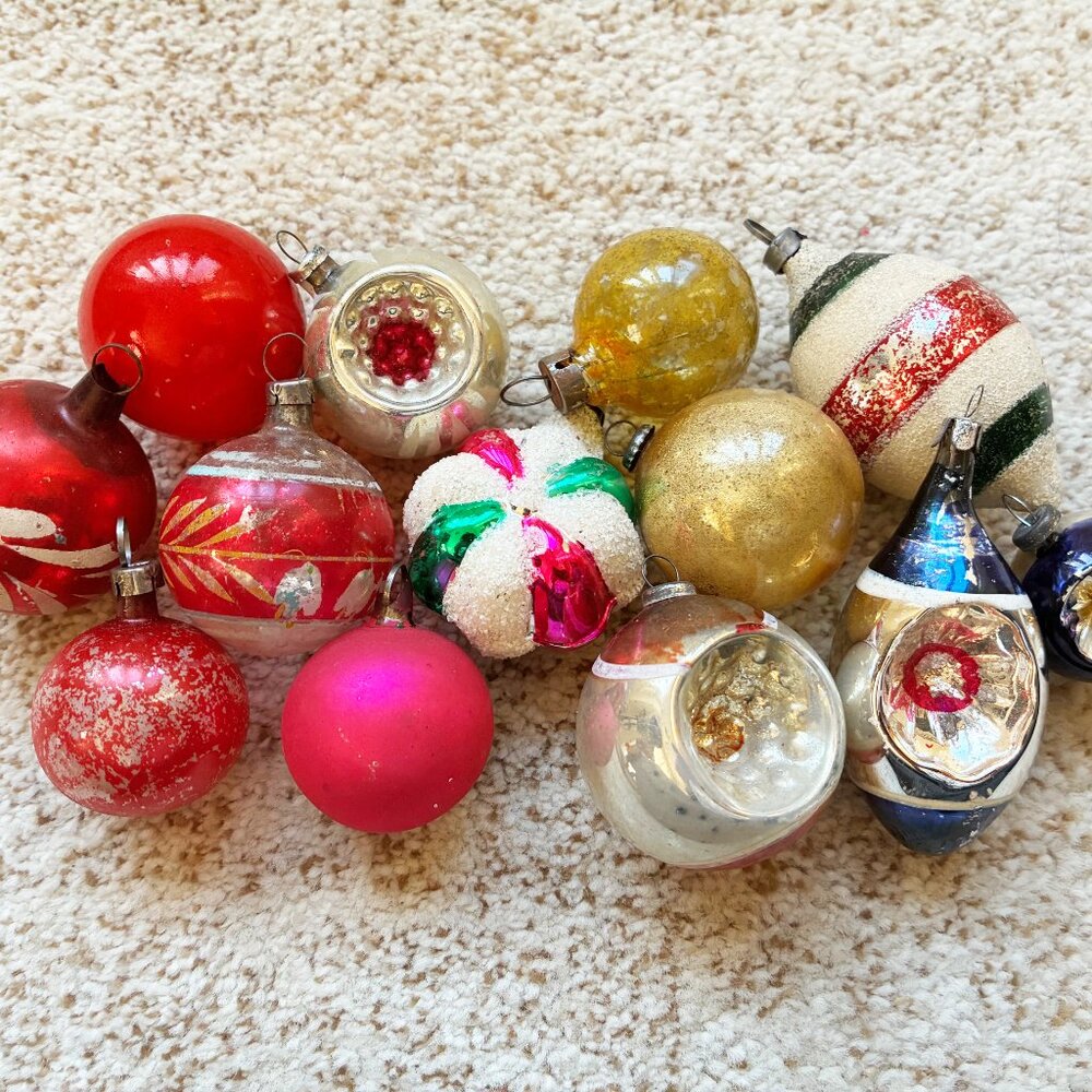 Vintage Lot of 13 Small Feather Tree Mercury Glass Ornaments Tiny Indents Mica